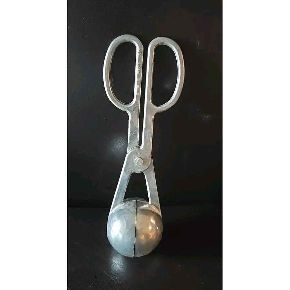 Vintage KAM‎ Made in Japan Melon baller / Cookie Dough scissor type scoop 7 in.